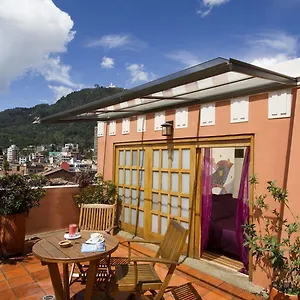 Casa Deco 3*, Bogotá Colômbia
